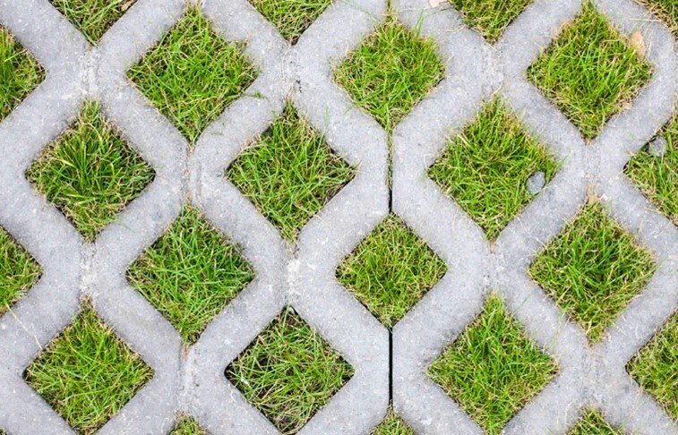 Waterdoorlatende stenen